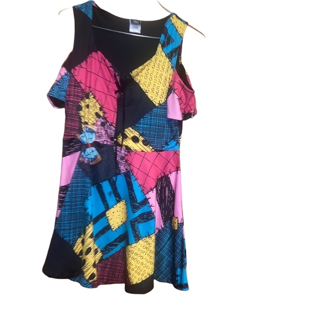 THE Nightmare Before Christmas Juniors' I Am Sally Cold Shoulder Dress Costume L